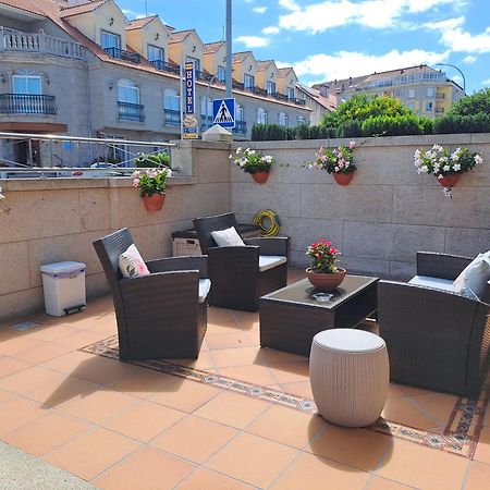 Apartamentos Playa Compostela 维拉加尔西亚·德·阿劳萨 外观 照片
