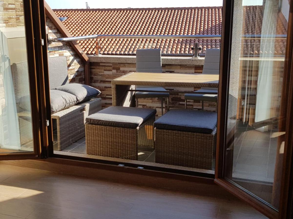 Apartamentos Playa Compostela 维拉加尔西亚·德·阿劳萨 外观 照片