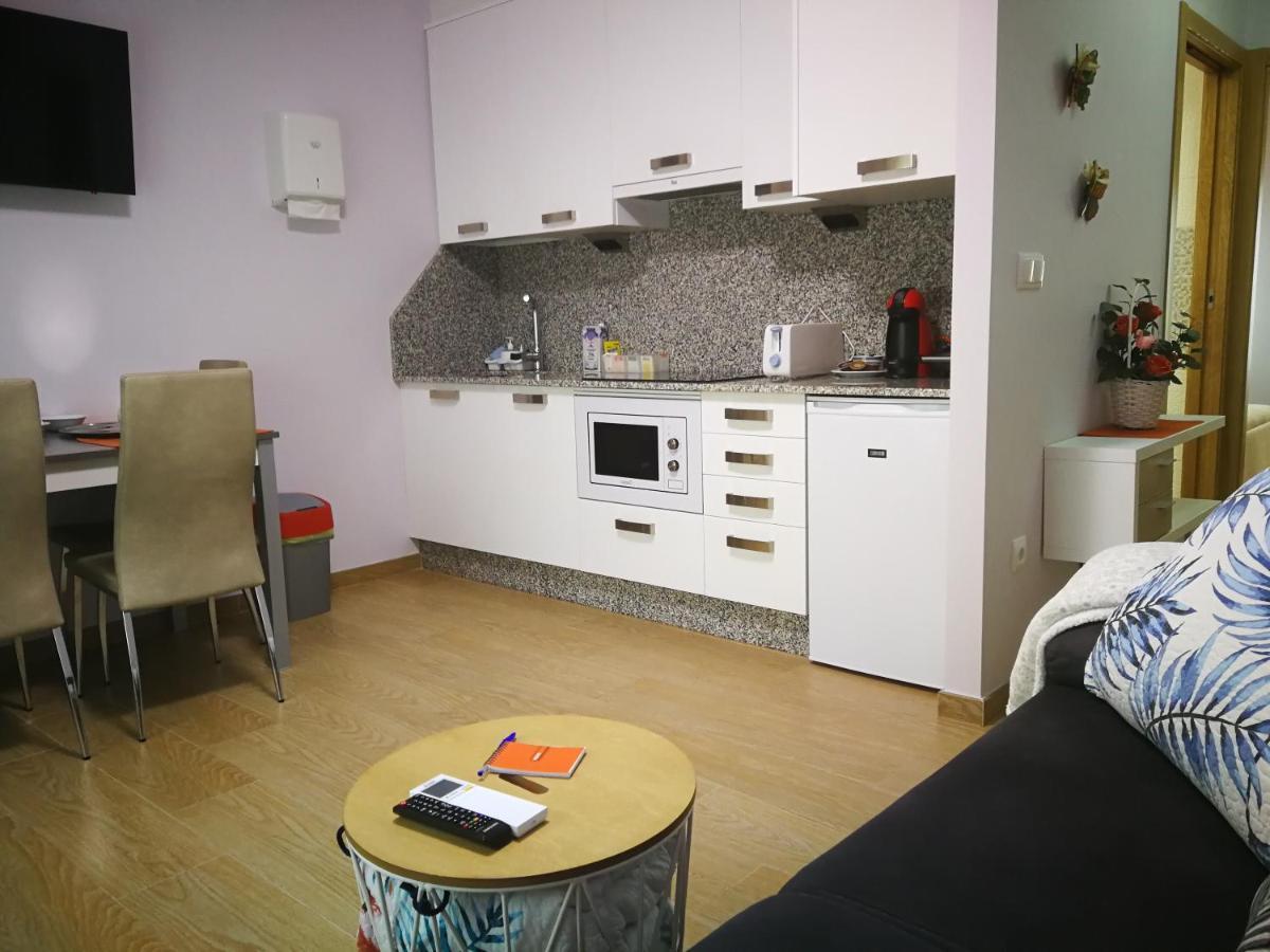 Apartamentos Playa Compostela 维拉加尔西亚·德·阿劳萨 外观 照片
