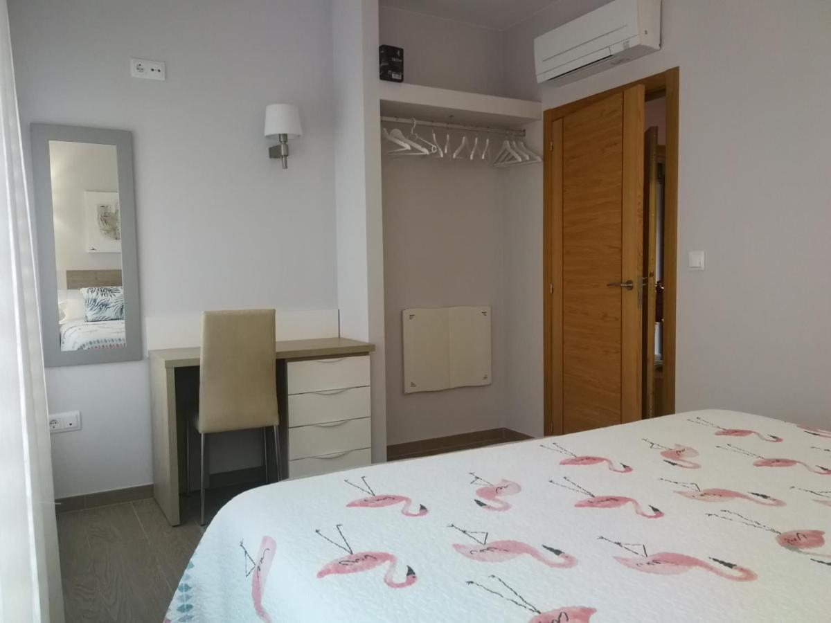 Apartamentos Playa Compostela 维拉加尔西亚·德·阿劳萨 外观 照片